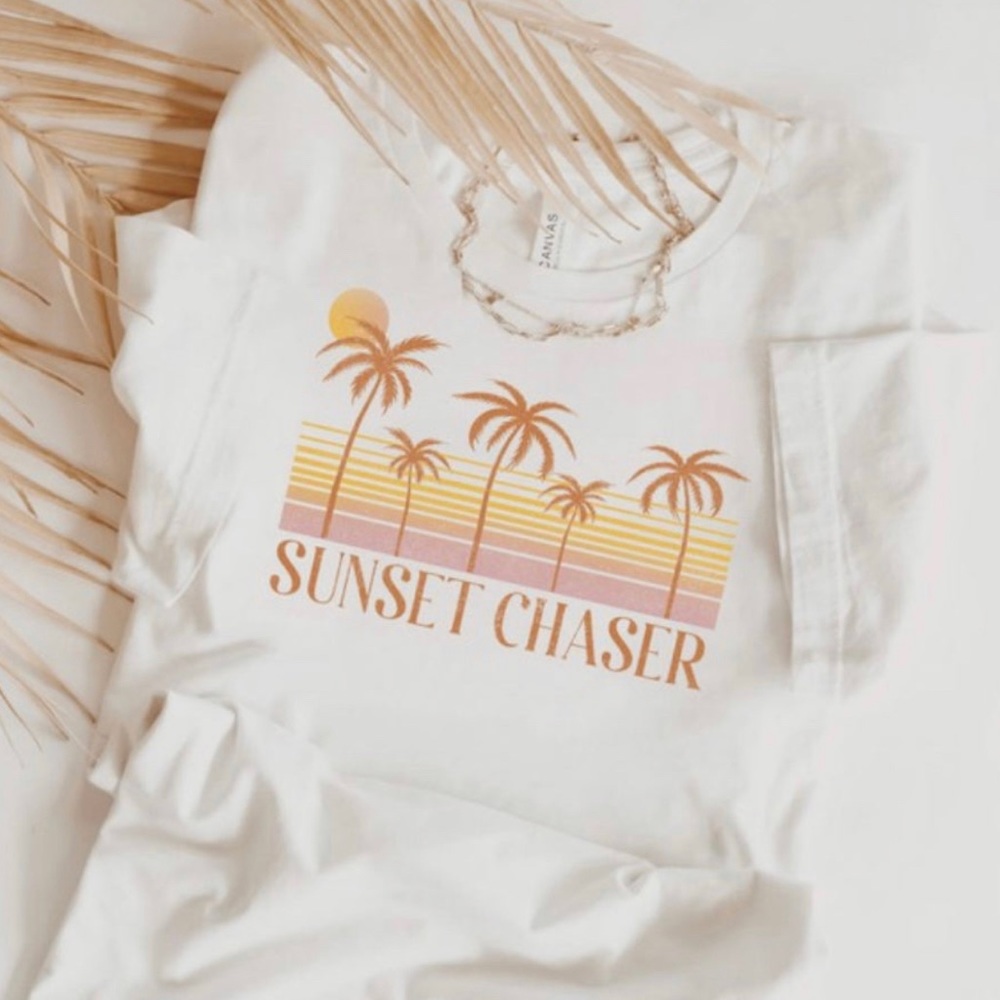 NWT Sunset Chaser Tee